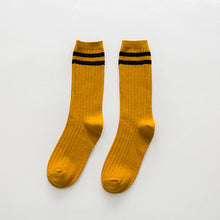 Girls Striped Crew Socks *Colorful*